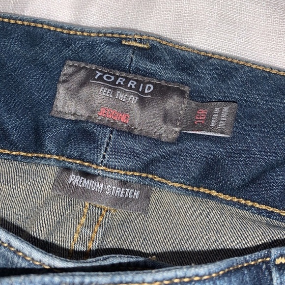 Torrid Jean Jeggings Women Sz 16R blue denim premium stretch like new - Picture 3 of 12